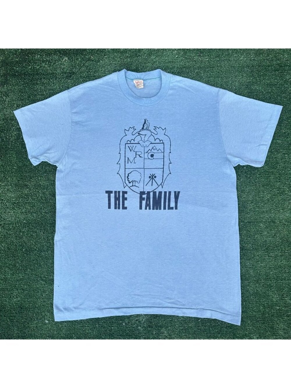 Vintage 80s Family Crest Heraldry T-Shirt Blue L Single Stitch Medieval Knight